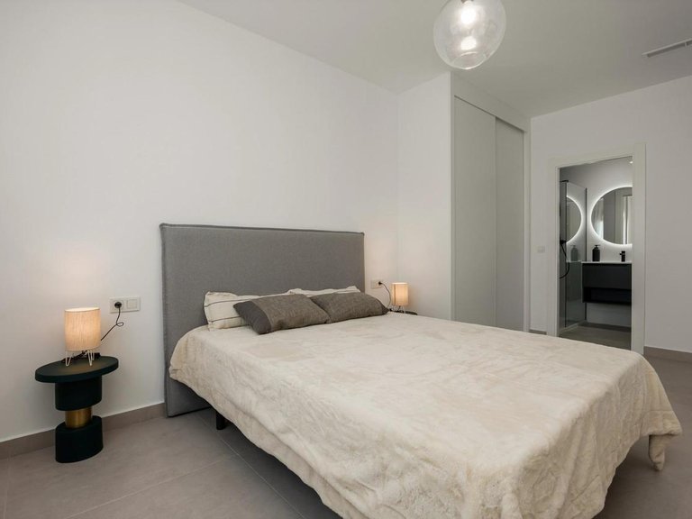 Apartment for Sale in Villajoyosa, Alicante 12