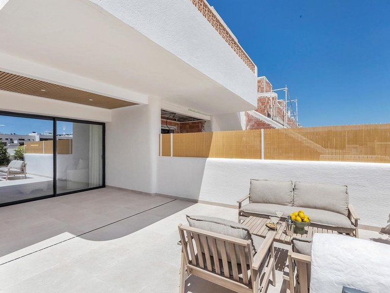 Villa for Sale in Dolores, Alicante 15