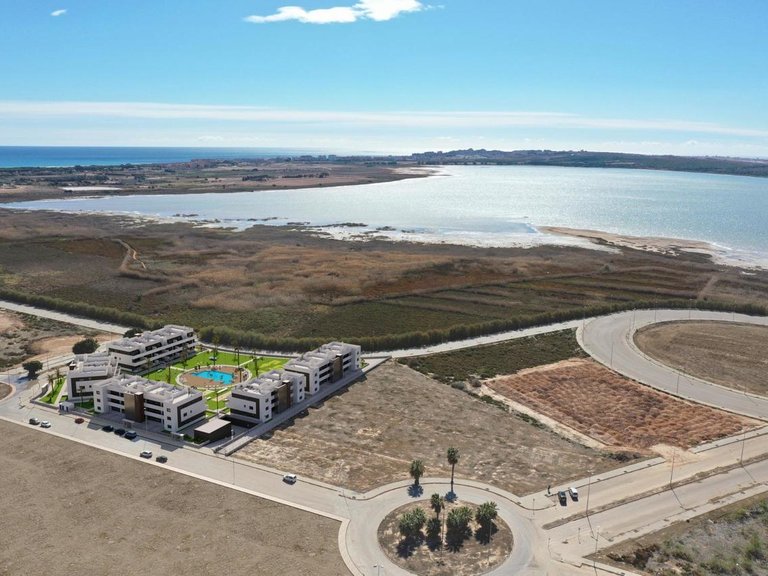 Penthouse for Sale in Guardamar Del Segura, Alicante 4
