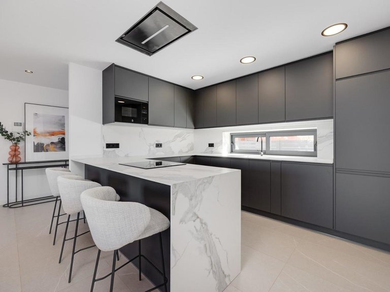 Villa for Sale in Torrevieja, Alicante 12