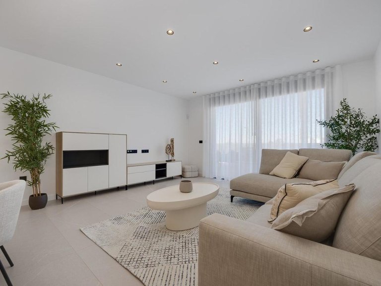 Villa for Sale in Torrevieja, Alicante 19