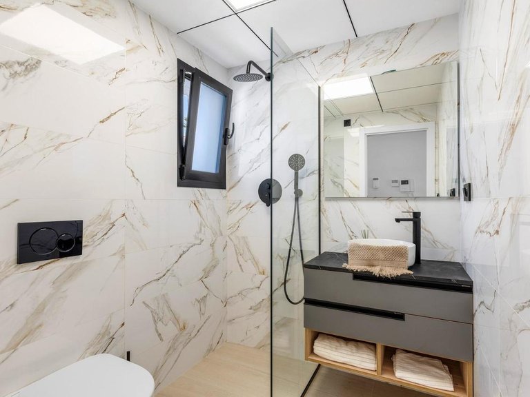 Apartment for Sale in Guardamar Del Segura, Alicante 28