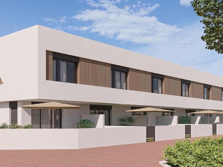 Villa for Sale in Pilar De La Horadada, Alicante 1