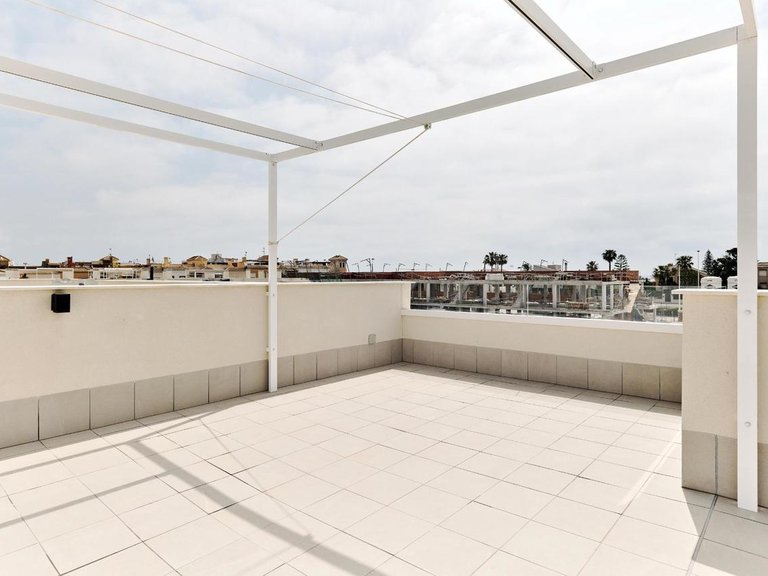 Villa for Sale in Torrevieja, Alicante 4