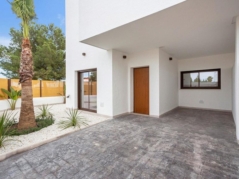 Villa for Sale in Los Alcazares, Murcia 38