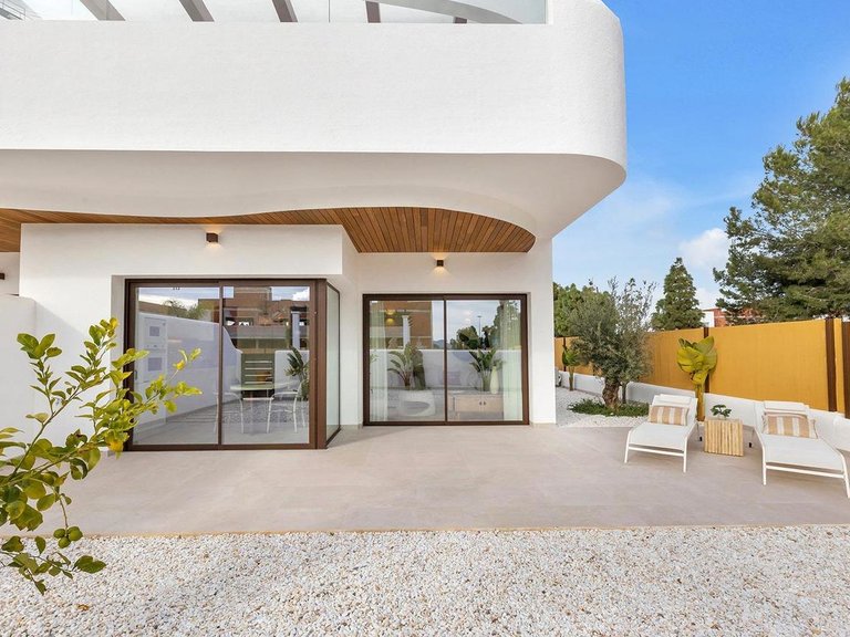 Villa for Sale in Los Alcazares, Murcia 30