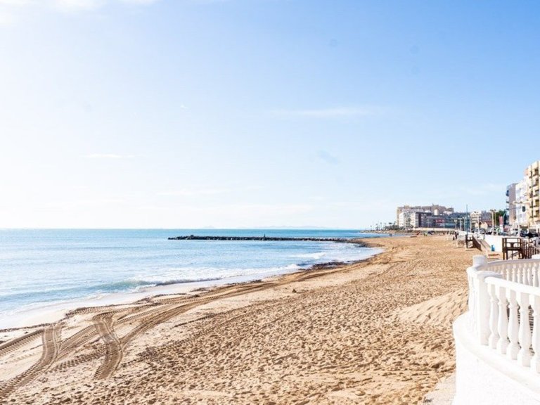 Villa for Sale in Torrevieja, Alicante 18