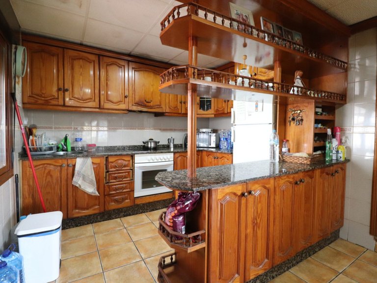 Villa for Sale in Heredades, Alicante 10