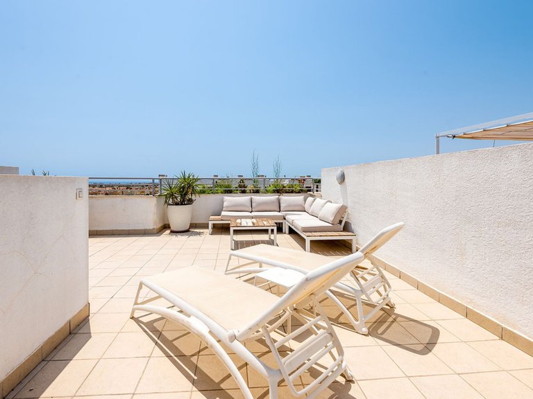Apartment for Sale in Cabo Roig, Alicante 33