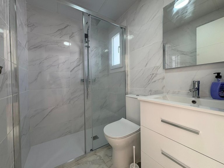 Villa for Sale in Torrevieja, Alicante 19