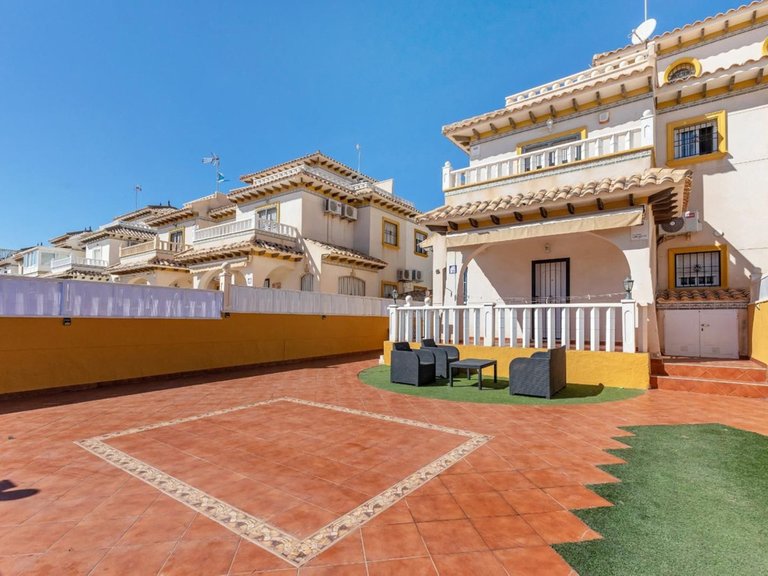Villa for Sale in Orihuela, Alicante 2