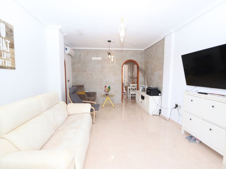 Apartment for Sale in Cabo Roig, Alicante 8