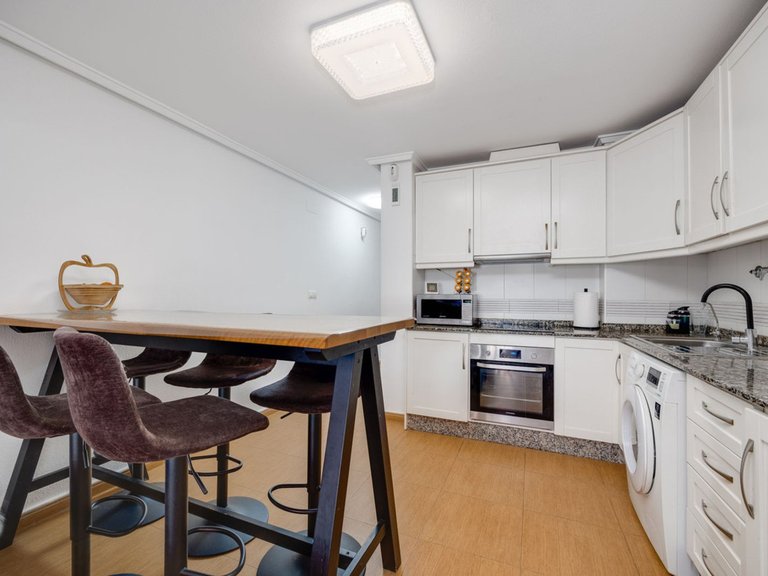 Apartment for Sale in Torrevieja, Alicante 34