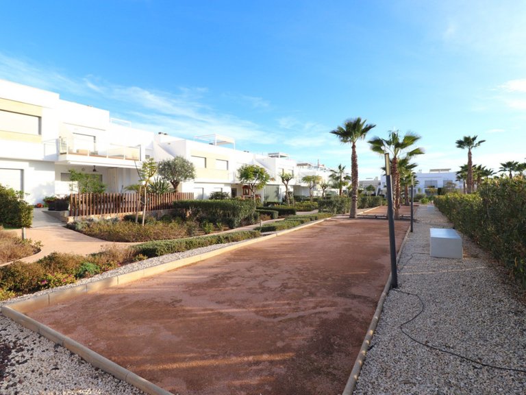 Apartment for Sale in Los Montesinos, Alicante 26