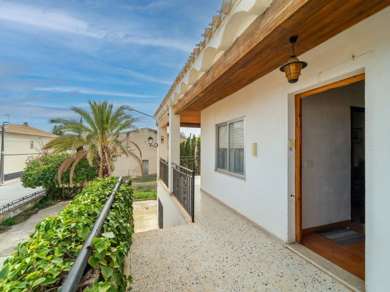 Villa for Sale in Salinas, Alicante 19