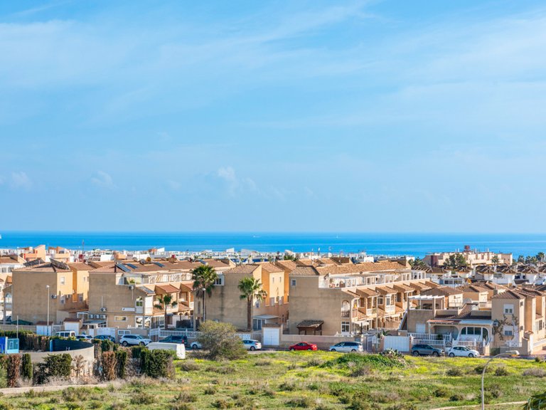 Apartment for Sale in Playa Flamenca, Alicante 30