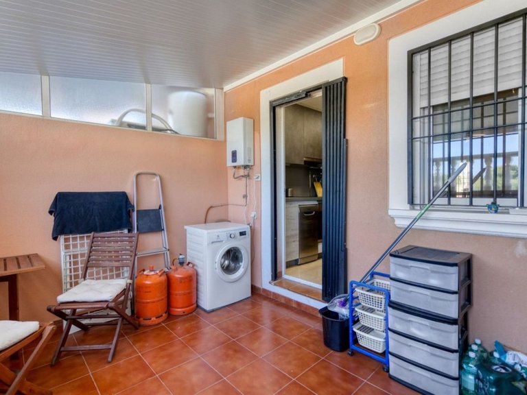 Villa for Sale in Torrevieja, Alicante 24