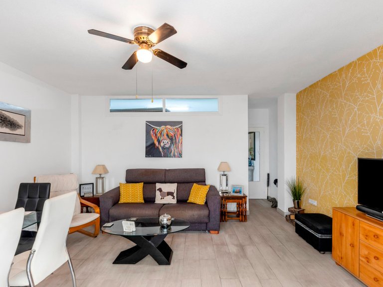 Apartment for Sale in Playa Del Cura, Alicante 2