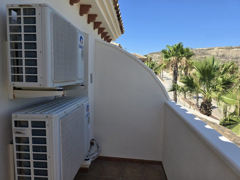 Villa for Sale in Algorfa, Alicante 25