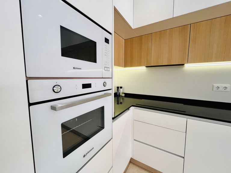 Apartment for Sale in Dona Pepa, Alicante 5