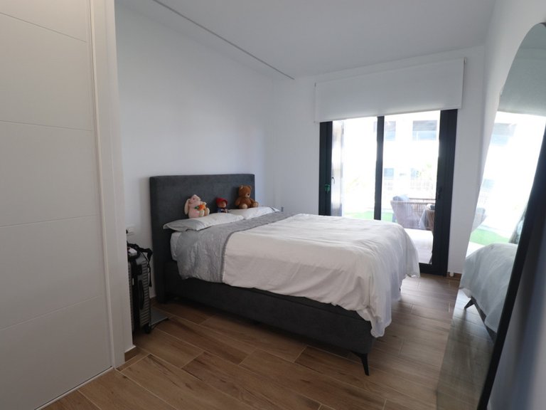 Apartment for Sale in Villamartin, Alicante 11