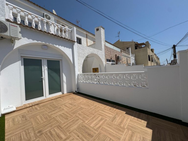 Villa for Sale in Torrevieja, Alicante 5