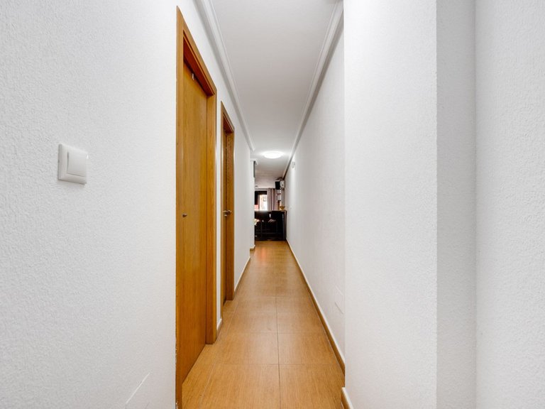 Apartment for Sale in Torrevieja, Alicante 30