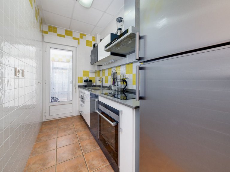 Villa for Sale in Mil Palmeras, Alicante 40