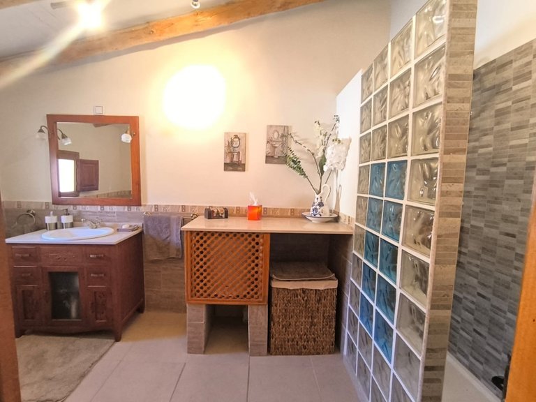 Villa for Sale in Chinorlet, Alicante 12