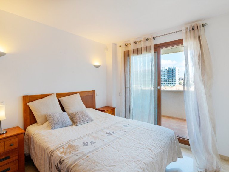Apartment for Sale in Punta Prima, Alicante 3