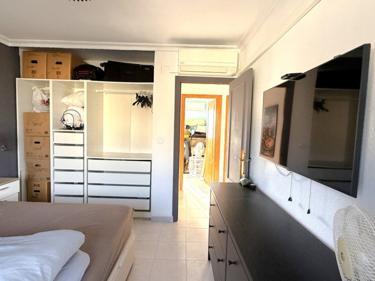 Villa for Sale in Torrevieja, Alicante 23