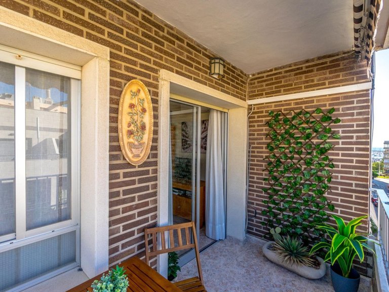 Apartment for Sale in Torrevieja, Alicante 17