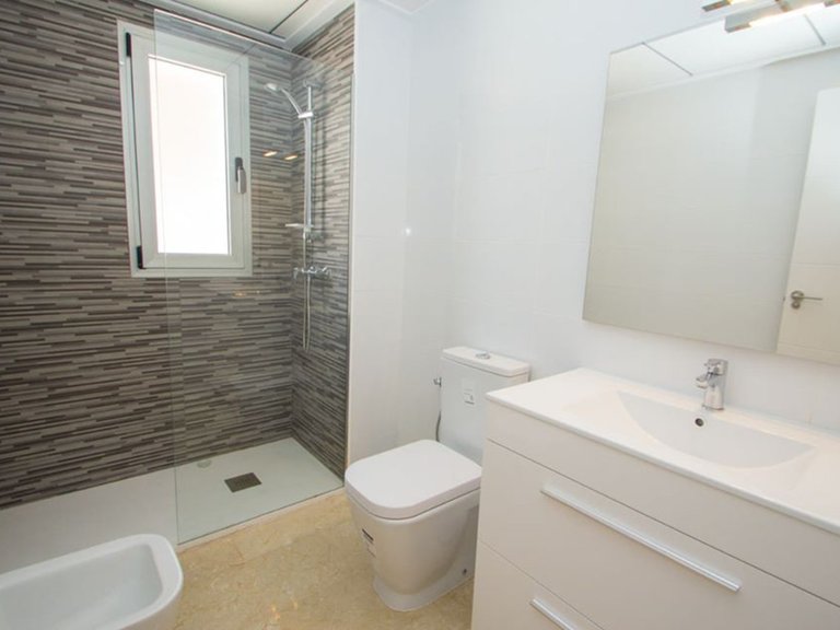 Apartment for Sale in Villamartin, Alicante 18