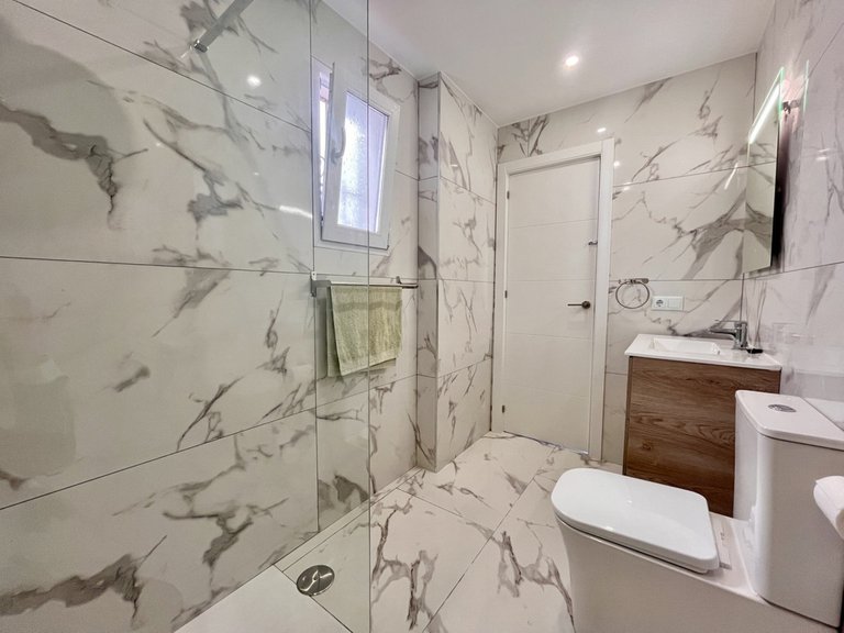 Apartment for Sale in Villamartin, Alicante 15