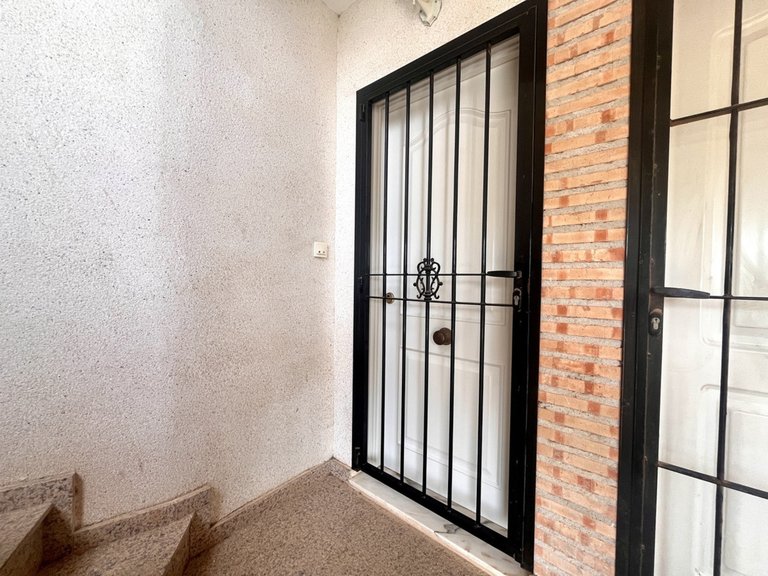 Apartment for Sale in Cabo Roig, Alicante 22