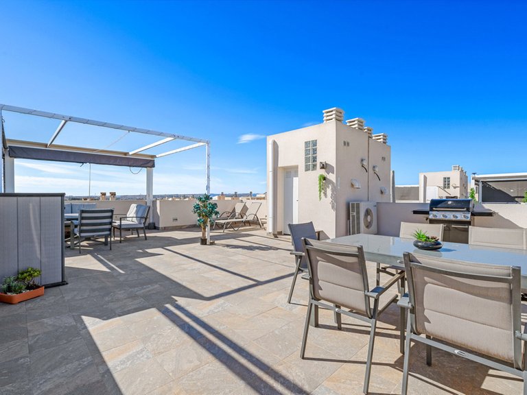 Villa for Sale in Torrevieja, Alicante 20