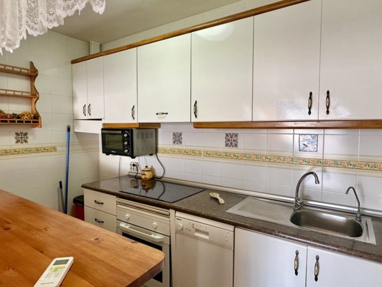 Villa for Sale in Los Altos, Alicante 42