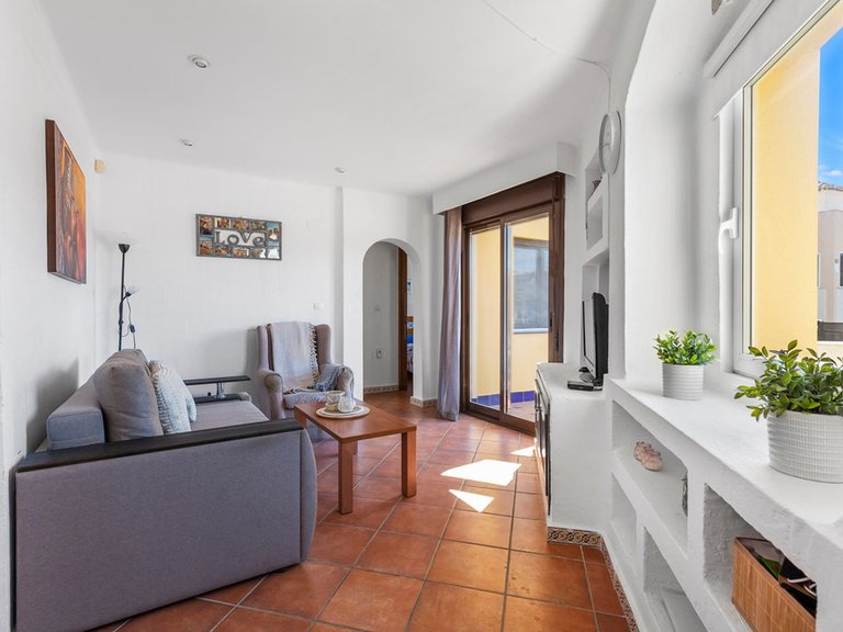 Apartment for Sale in Los Altos, Alicante 6