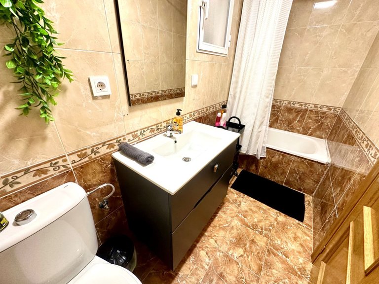 Apartment for Sale in Torrevieja, Alicante 9