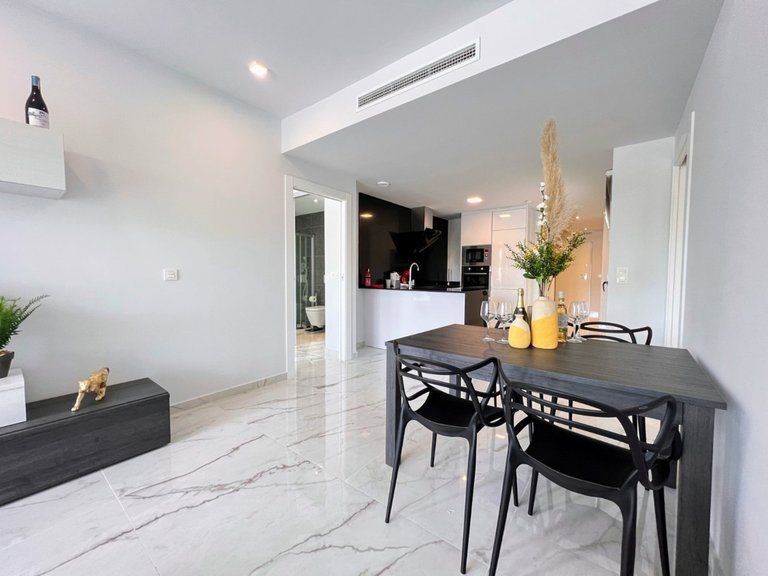 Apartment for Sale in Los Altos, Alicante 33