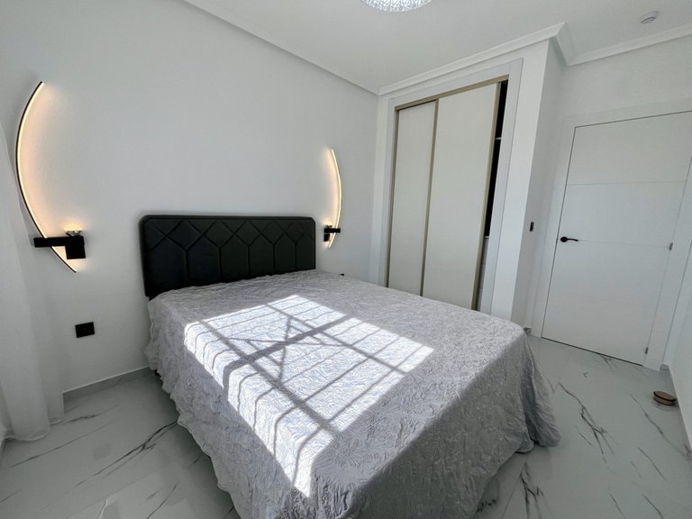 Apartment for Sale in Playa Flamenca, Alicante 12