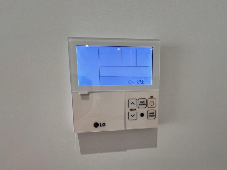 Apartment for Sale in Dona Pepa, Alicante 23