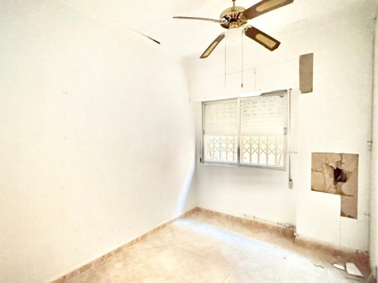 Apartment for Sale in Torrevieja, Alicante 14