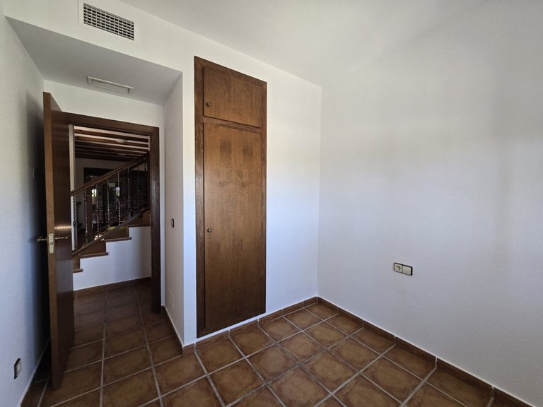 Villa for Sale in Algorfa, Alicante 12