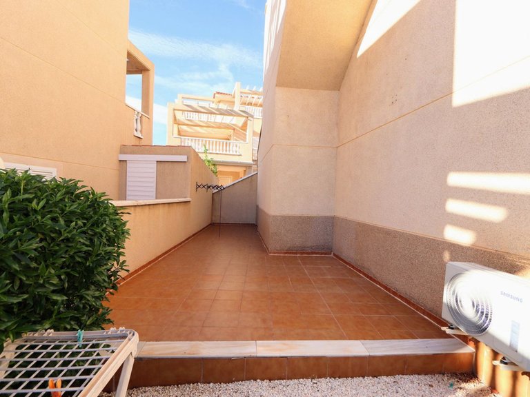 Apartment for Sale in Playa Flamenca, Alicante 31