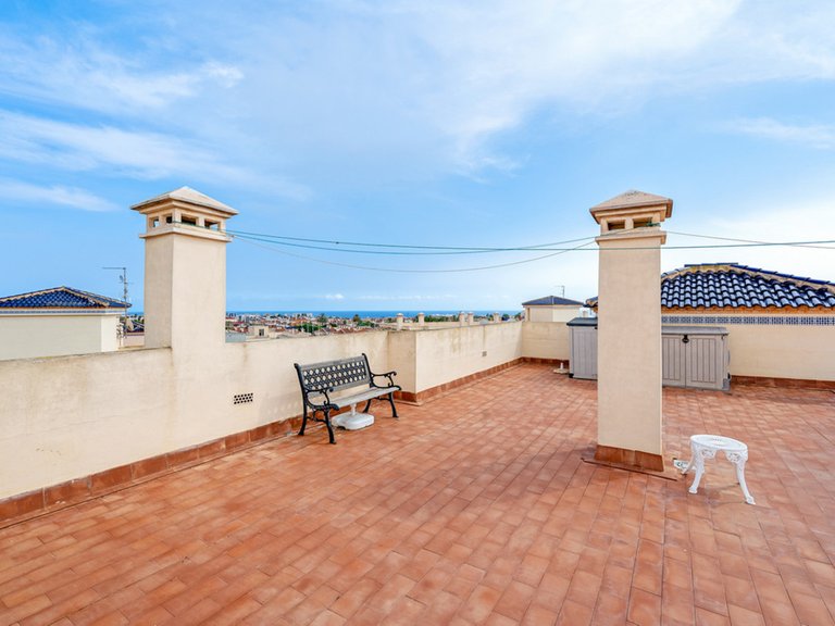 Apartment for Sale in Playa Flamenca, Alicante 34