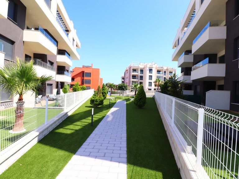 Apartment for Sale in Villamartin, Alicante 4