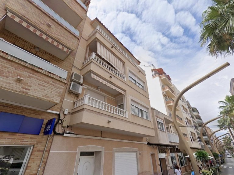 Villa for Sale in Torrevieja, Alicante 1