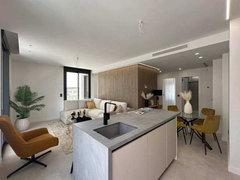 Apartment for Sale in Los Alcazares, Murcia 2