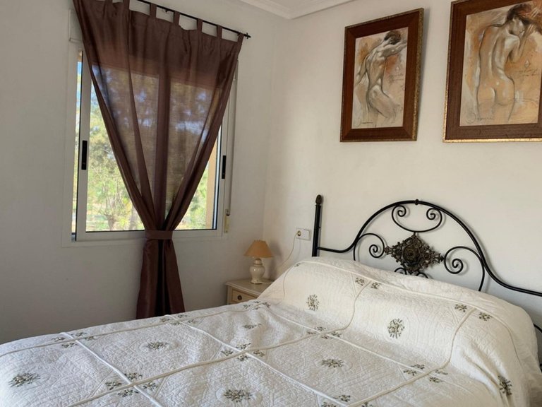 Villa for Sale in Guardamar Del Segura, Alicante 16